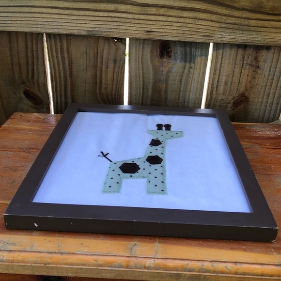 Lambs & Ivy Framed Green & Brown Appliqué Giraffe For Baby Nursery /Child’s Room - Picture 5 of 5